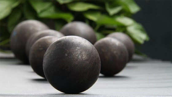 Grosir dan disesuaikan Tinggi Chrome Cast Iron Alloy Steel Forged Grinding Mining Balls untuk penggilingan