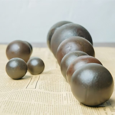 Grosir dan disesuaikan Tinggi Chrome Cast Iron Alloy Steel Forged Grinding Mining Balls untuk penggilingan