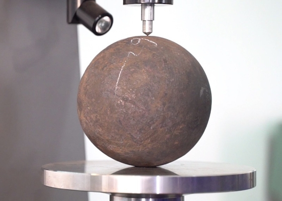 Ball Mill Grinding Media Harga Bola 20-180mm Bola Baja Forged Digunakan untuk Menambang Semen Grinding