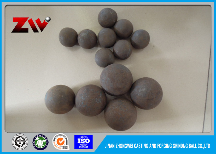 Pertambangan Forged Steel Grinding Balls 1 - 5 Inch Padat Untuk Ball Mill